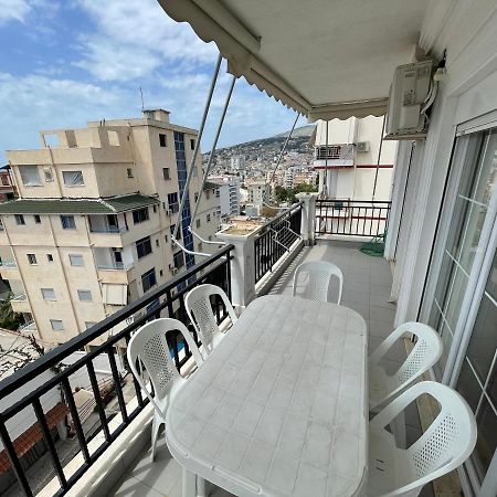 Flower Apartment Saranda Extérieur photo