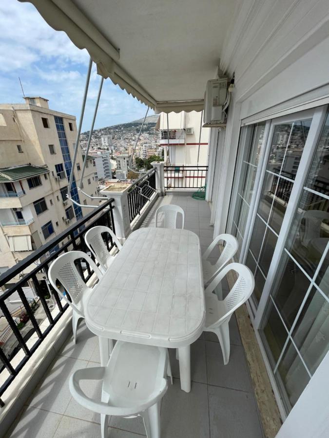 Flower Apartment Saranda Extérieur photo